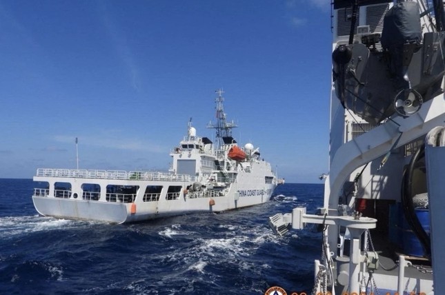 Philippines xác nhận mua tàu ngầm quân sự đầu tiên 