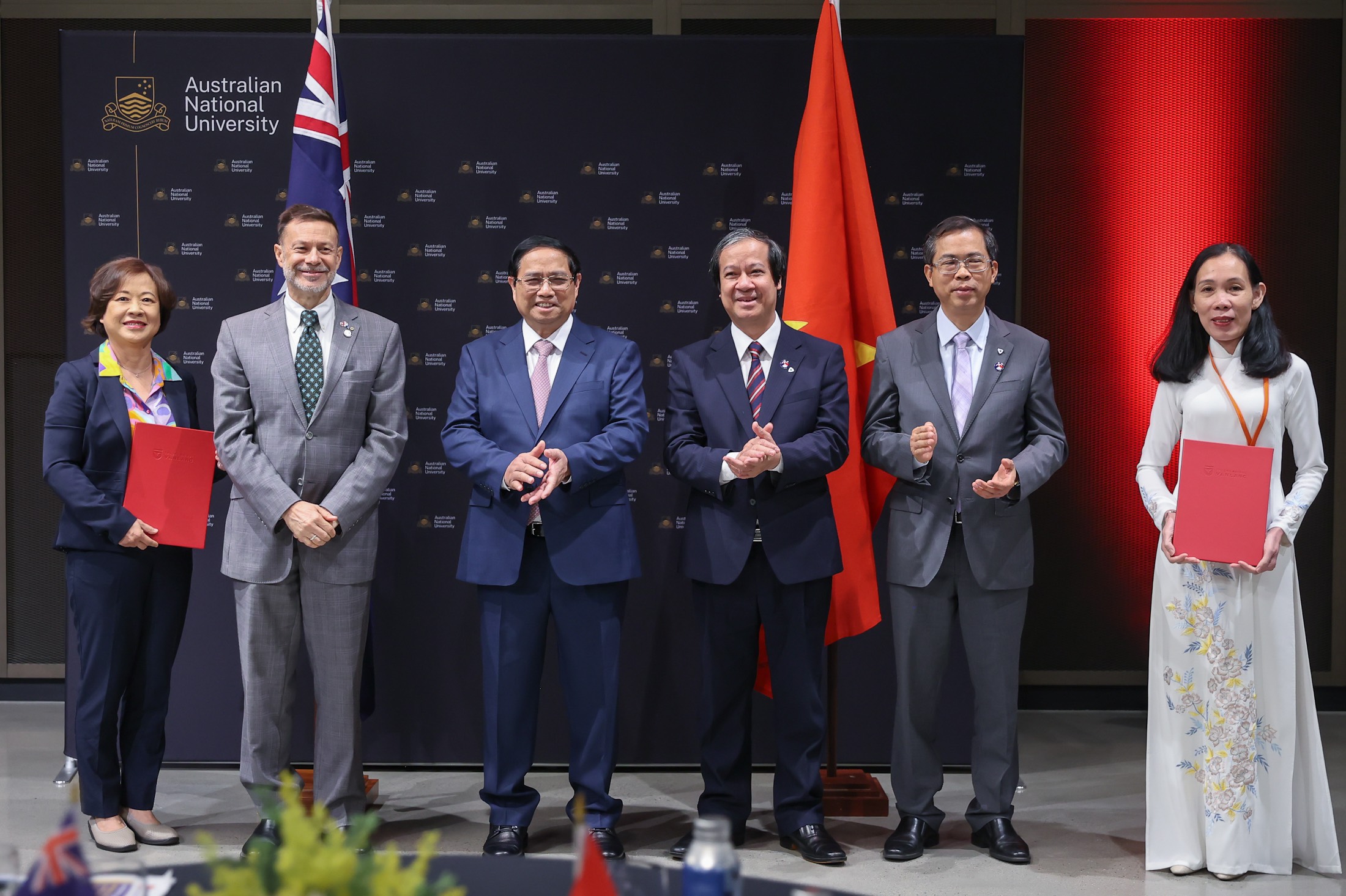 Thủ tướng dự Diễn đàn Hợp tác giáo dục Việt Nam - Australia 