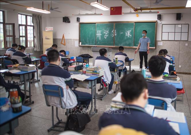 Bộ Giáo dục Trung Quốc khuyến nghị về giờ ngủ của học sinh  