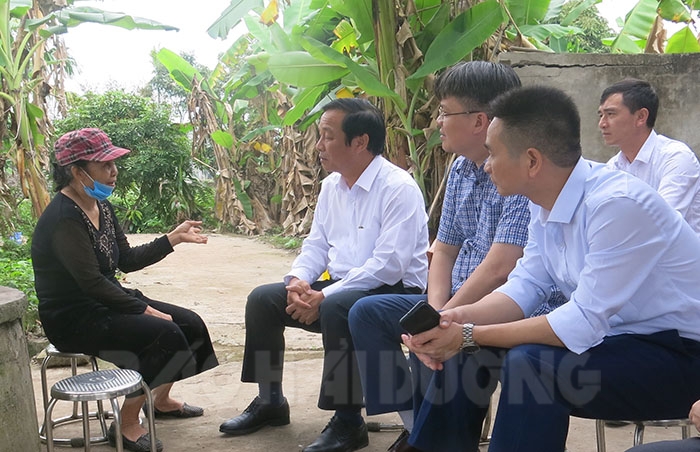 VIDEO: Phó bí thư Thường trực Tỉnh ủy kiểm tra xây dựng đường dẫn cầu Quang Thanh