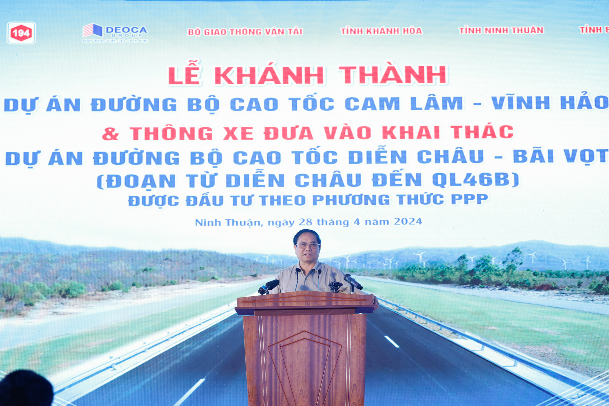 Thủ tướng Phạm Minh Chính: Giao thông tới đâu, người dân hưởng lợi tới đó 
