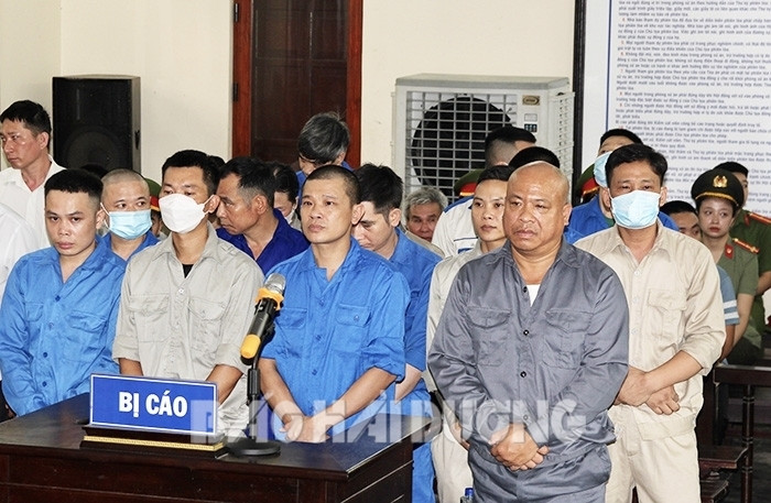 Xét xử nhóm đối tượng gây rối trật tự công cộng tại thị trấn Cẩm Giang