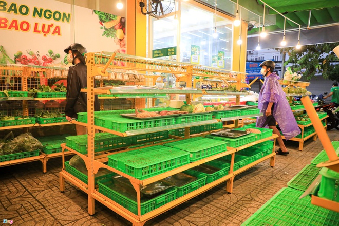 Giá rau, thịt ở các siêu thị chênh nhau thế nào?