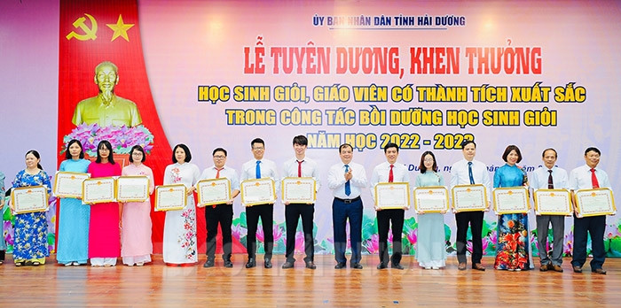 Hải Dương giữ vững vị trí tốp 10 các tỉnh, thành phố về thành tích thi học sinh giỏi quốc gia