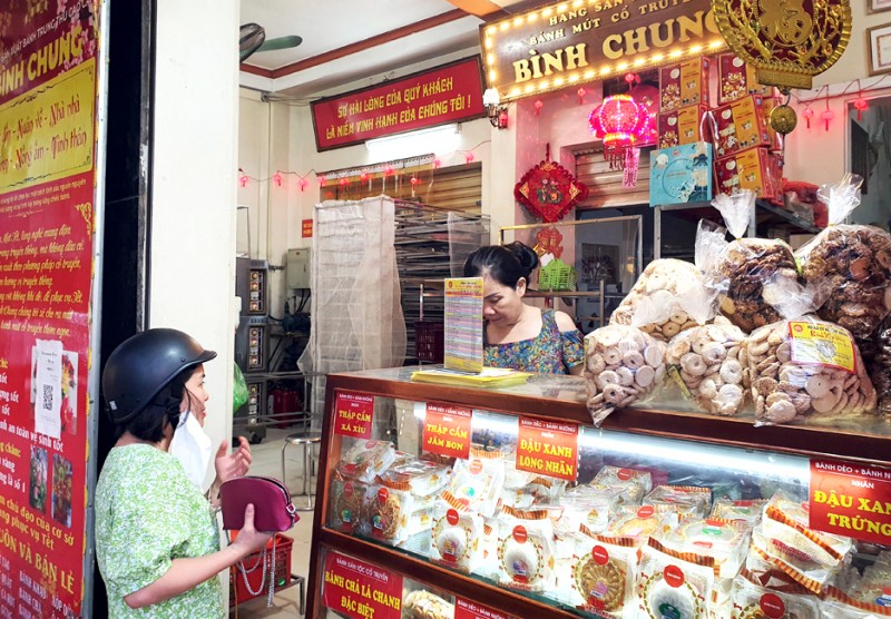 Bánh Trung thu nhộn nhịp vào mùa 