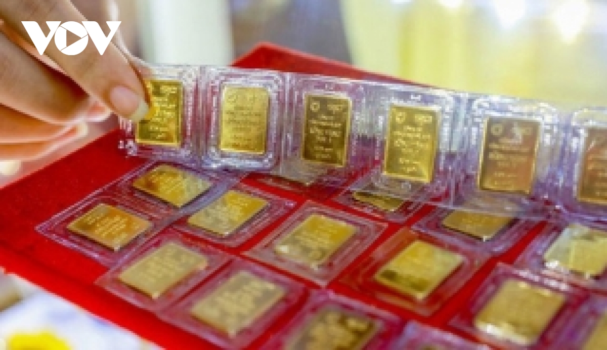 Giá vàng trong nước giảm “ngược chiều” với vàng thế giới