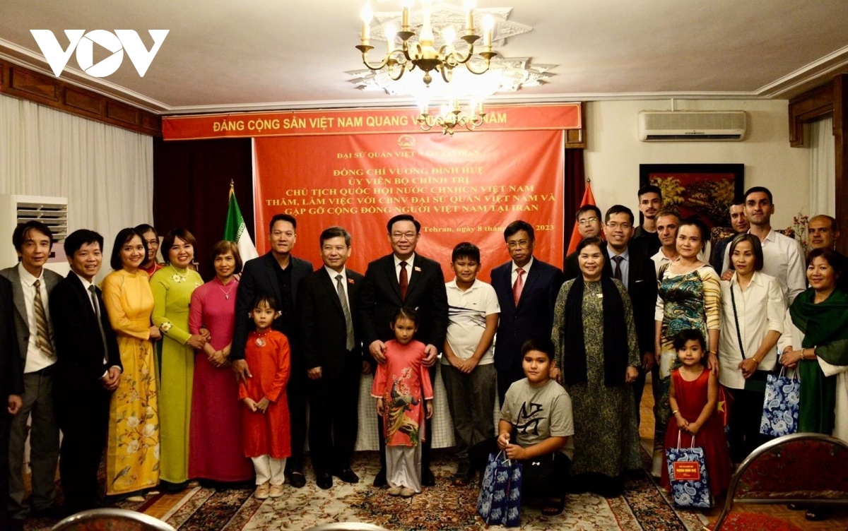 Chủ tịch Quốc hội dự khai mạc Tuần lễ Văn hóa Việt Nam tại Iran 