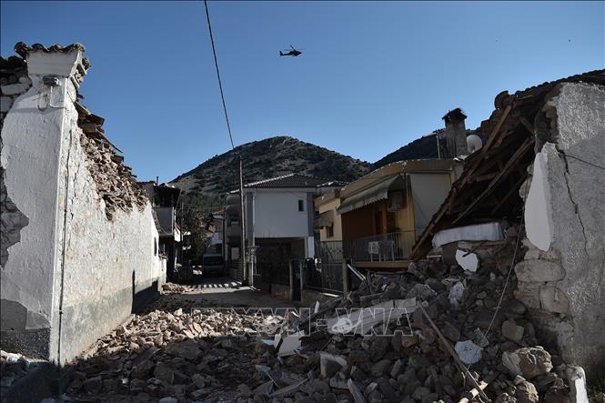 Động đất mạnh phá hủy nhiều tòa nhà ở Hy Lạp 
