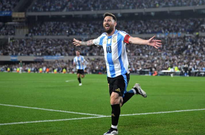 Messi lập hat-trick thứ 58, Argentina thắng 6-0 Bolivia