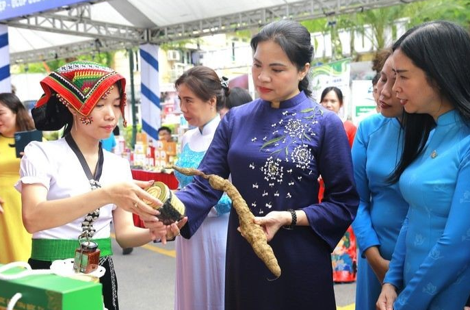 “Đòn bẩy” hỗ trợ phụ nữ khởi nghiệp, kinh doanh