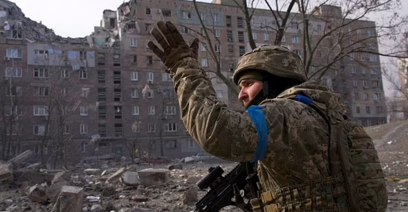 Gần 20.000 nam giới đã rời Ukraine để tránh nghĩa vụ quân sự 