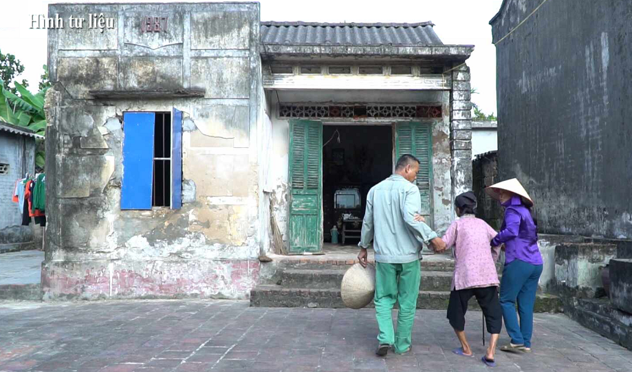 Hỗ trợ nhà ở đối với người có công, thân nhân liệt sĩ và xoá nhà tạm, nhà dột nát