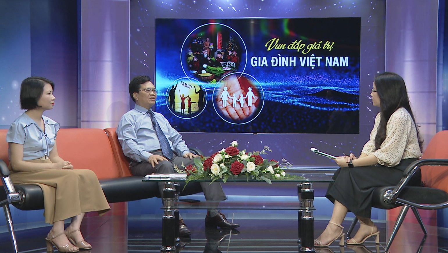 TỌA ĐÀM: Vun đắp giá trị gia đình Việt Nam