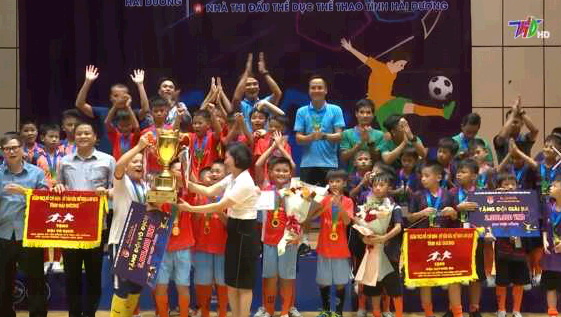 Thanh Miện vô địch Giải bóng đá Nhi đồng U10 tỉnh Hải Dương Cup Vicem Hoàng Thạch năm 2022