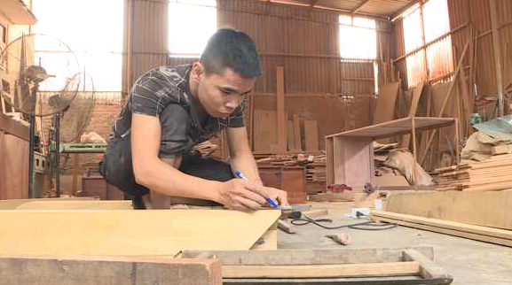 Làng nghề mộc Ngô Đồng tạo việc làm cho lao động nông thôn