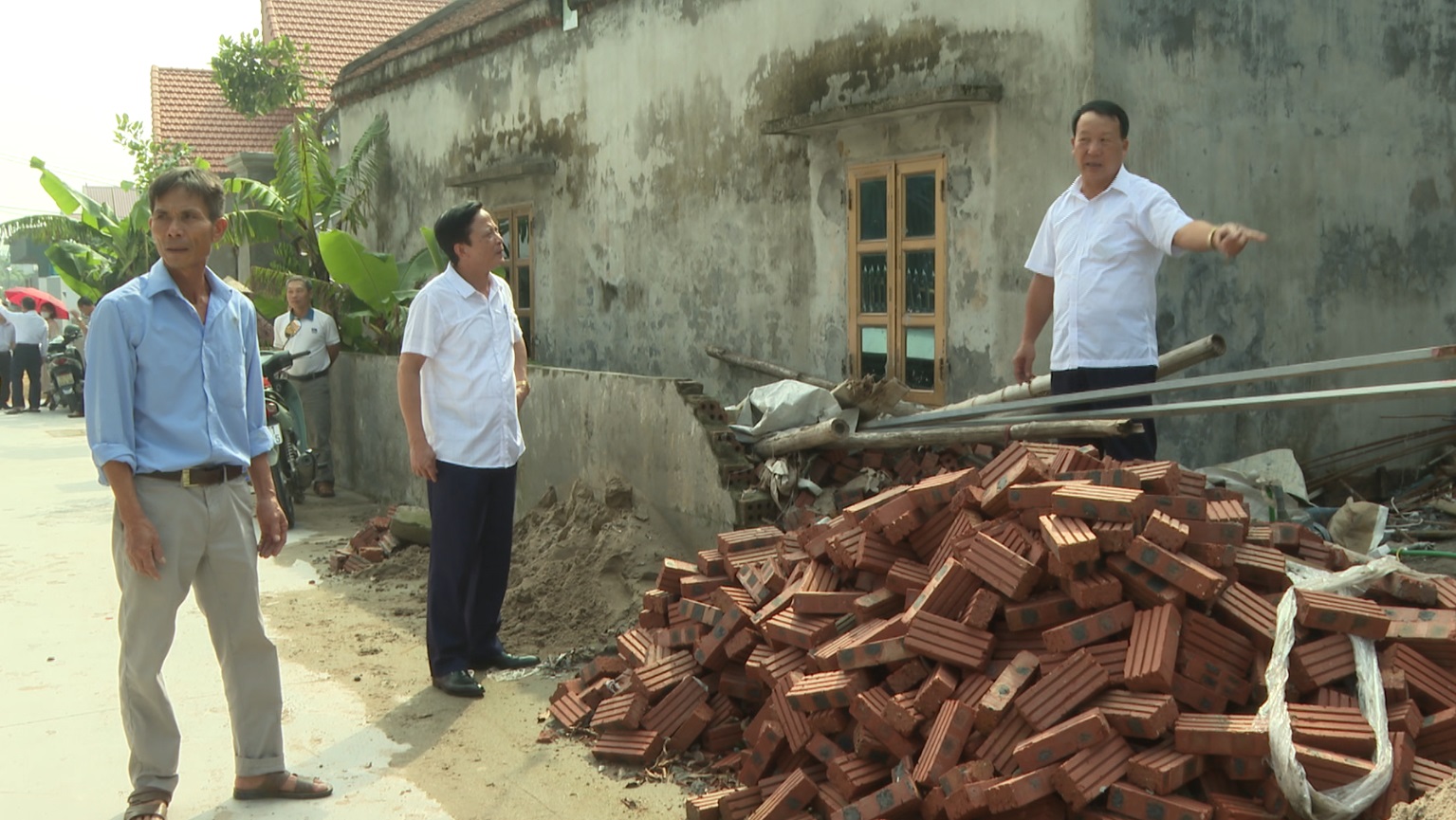 XÂY DỰNG NÔNG THÔN MỚI VÀ ĐÔ THỊ VĂN MINH: PHÁT HUY DÂN CHỦ TRONG XÂY DỰNG NÔNG THÔN MỚI